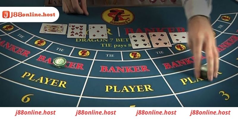 Cách chơi ván bài Baccarat J88 cơ bản nhất cho tân thủ